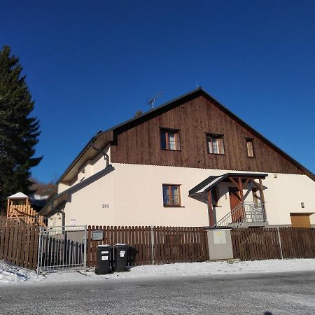 Appartement Haus Tolstejn à Jiřetín pod Jedlovou Extérieur photo