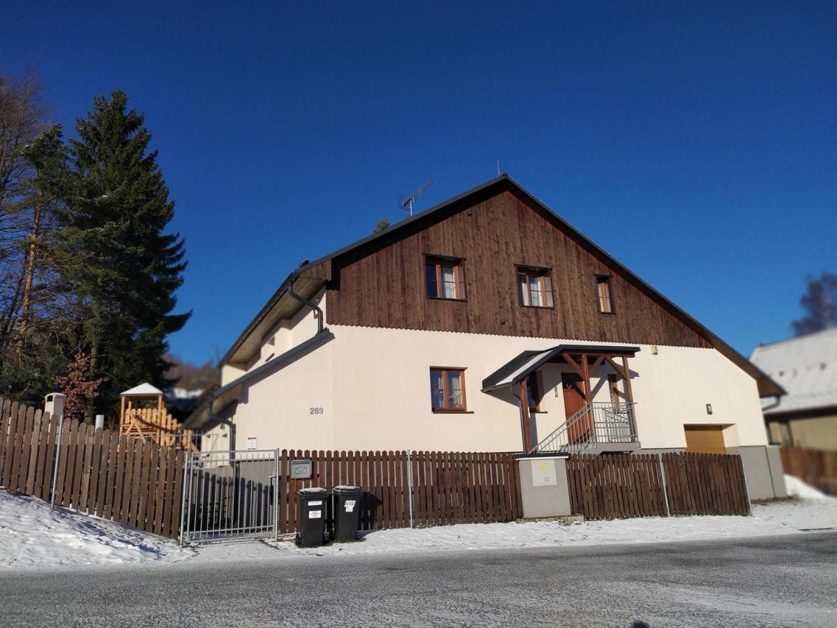 Appartement Haus Tolstejn à Jiřetín pod Jedlovou Extérieur photo