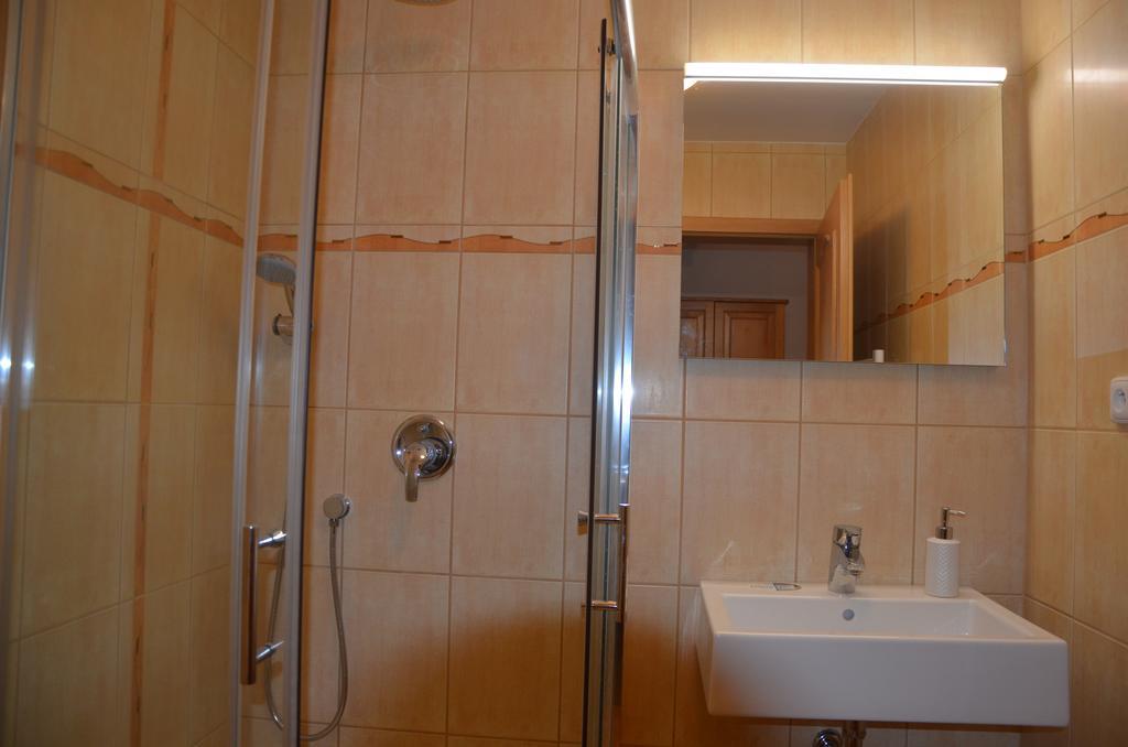 Appartement Haus Tolstejn à Jiřetín pod Jedlovou Extérieur photo