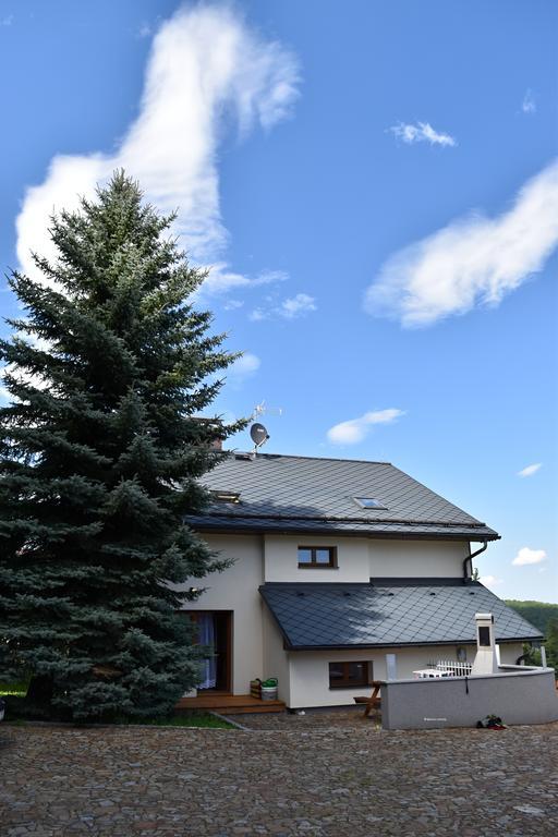 Appartement Haus Tolstejn à Jiřetín pod Jedlovou Extérieur photo