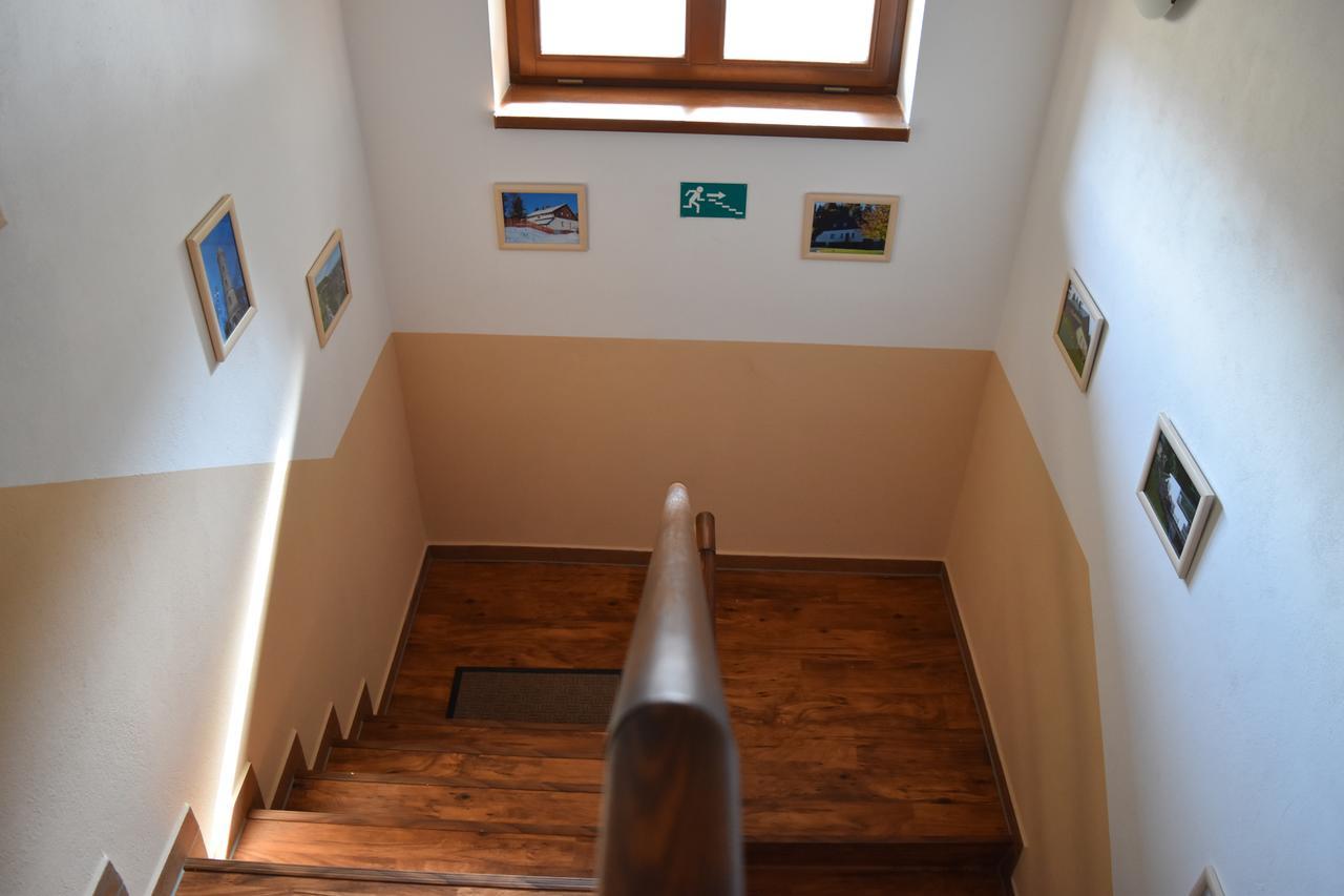 Appartement Haus Tolstejn à Jiřetín pod Jedlovou Extérieur photo